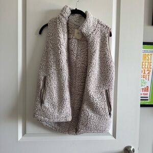 Cozy Sherpa Fleece Vest